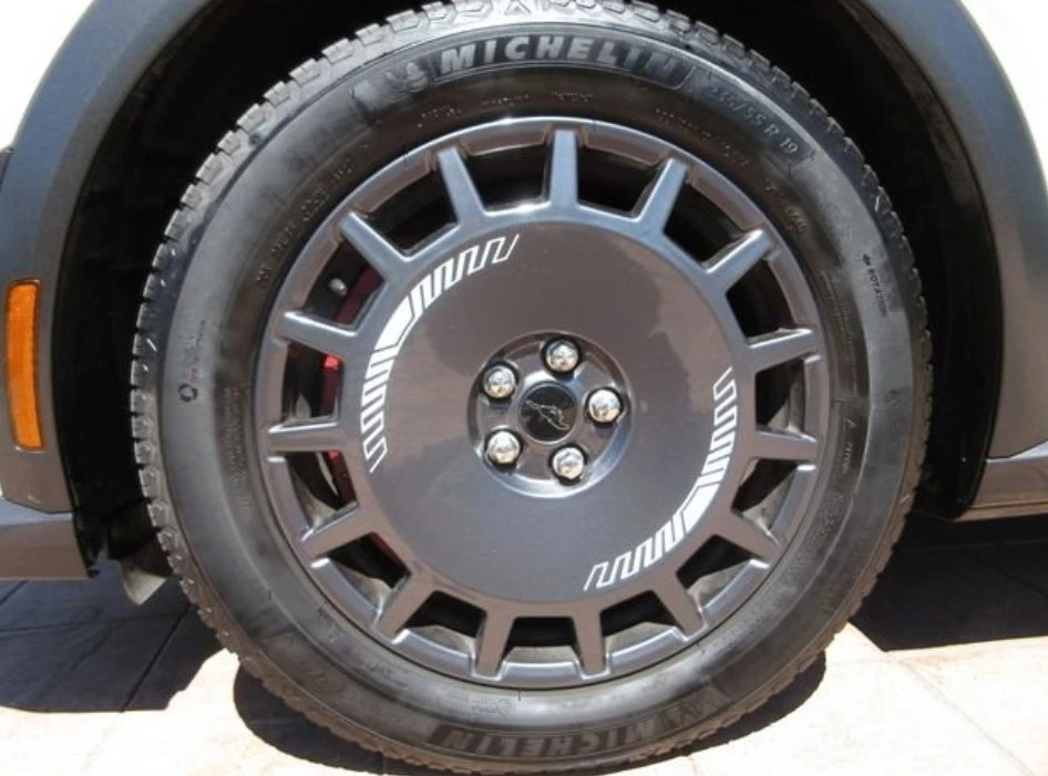 2025 Ford Mustang Mach-E - Image 6 of 9