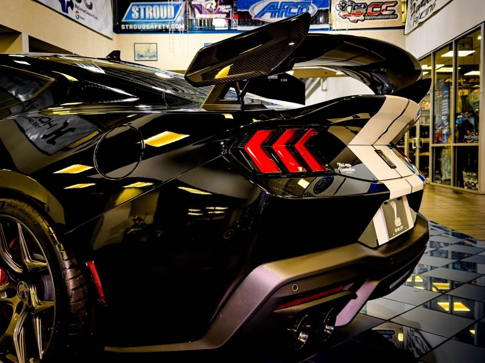 2025 Ford Shelby Mustang - Image 13 of 14