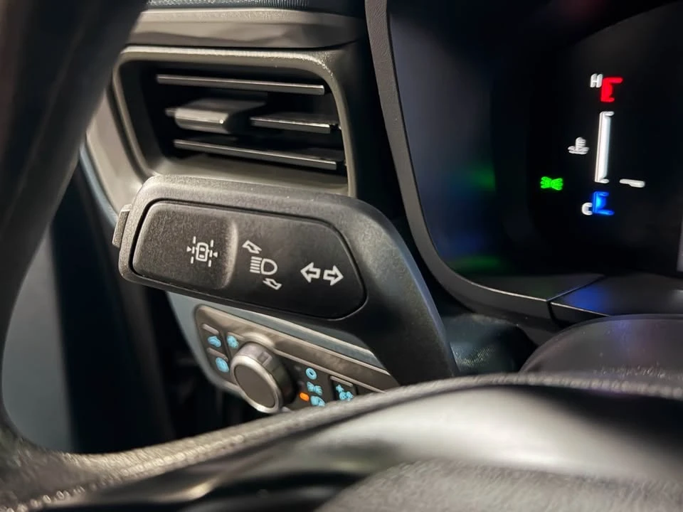 2025 Ford Maverick - Image 18 of 18