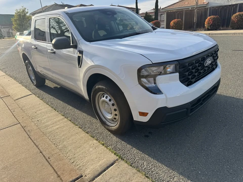 2025 Ford Maverick - Image 3 of 14