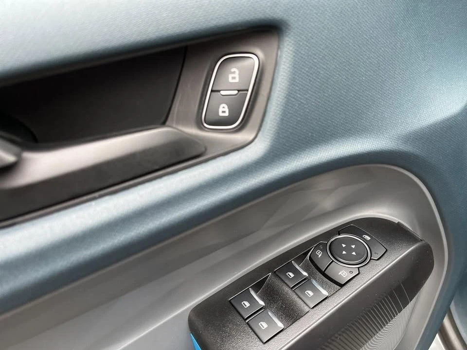 2025 Ford Maverick - Image 8 of 20