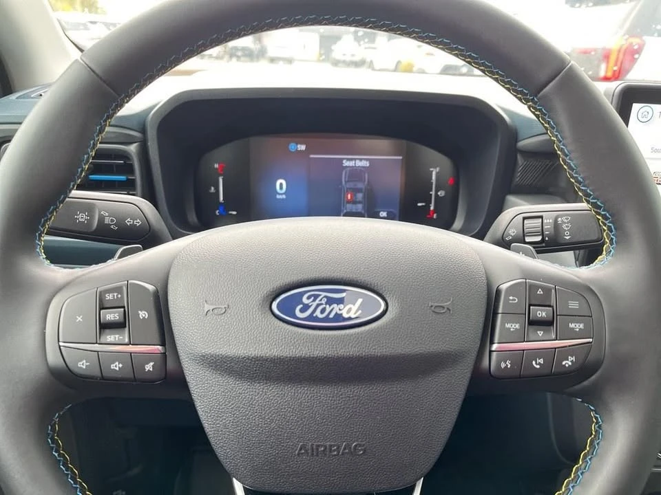 2025 Ford Maverick - Image 15 of 20