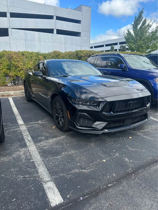 2025 Ford S650 Mustang - Image 2 of 8
