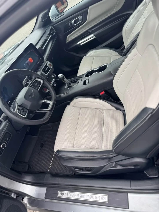 2025 Ford S650 Mustang - Image 9 of 15