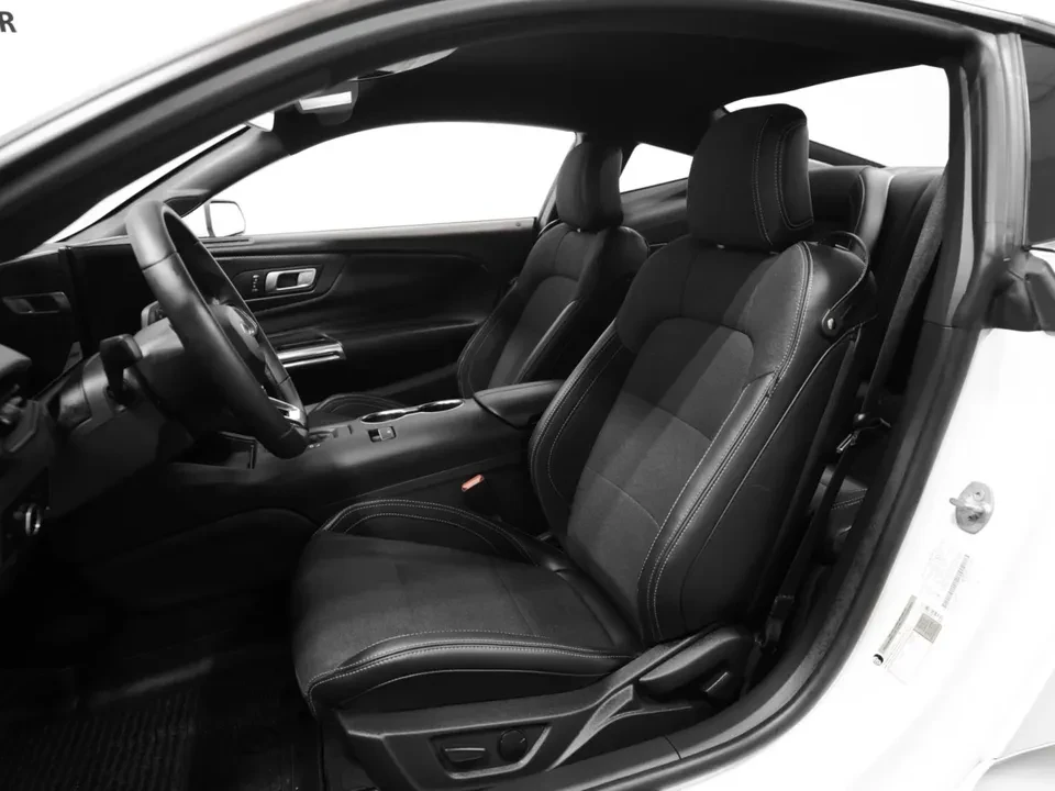 2025 Ford S650 Mustang - Image 12 of 15
