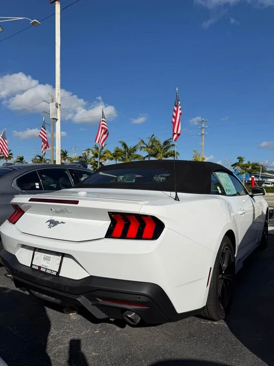 2025 Ford S650 Mustang - Image 2 of 6