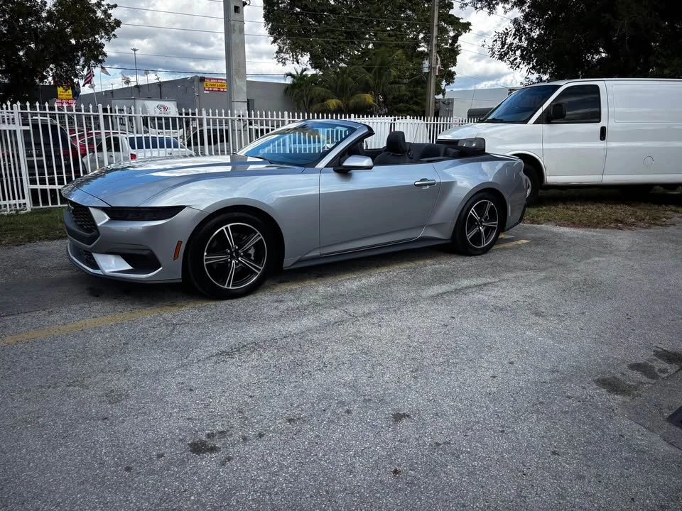 2025 Ford S650 Mustang - Image 3 of 10