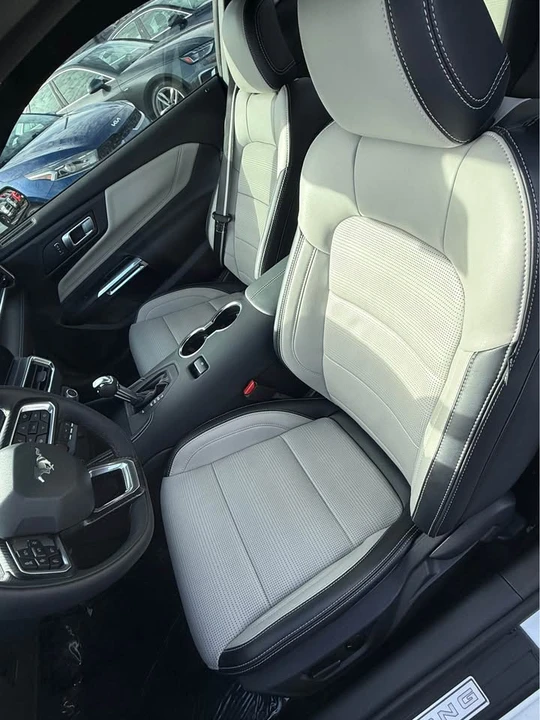2025 Ford S650 Mustang - Image 2 of 7