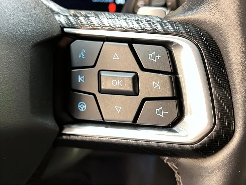 2025 Ford S650 Mustang - Image 17 of 19