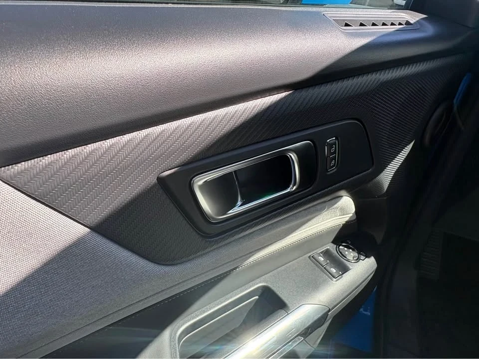2025 Ford S650 Mustang - Image 7 of 14