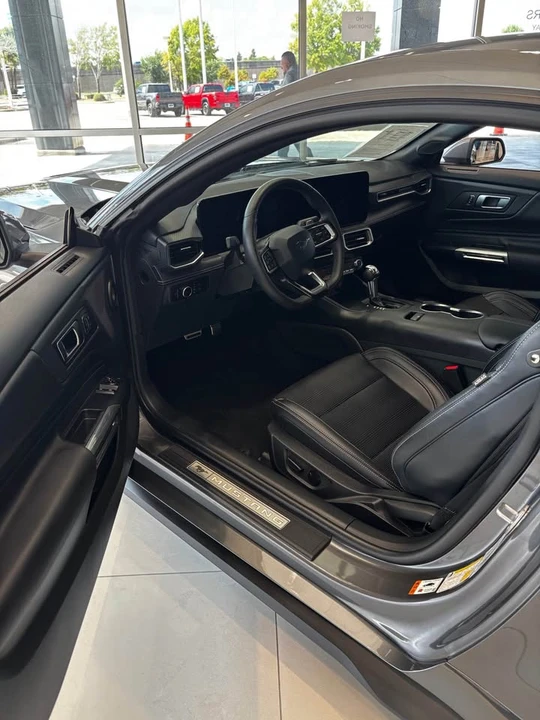 2025 Ford S650 Mustang - Image 7 of 12