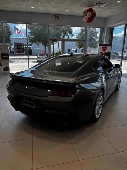 2025 Ford S650 Mustang - Image 5 of 12