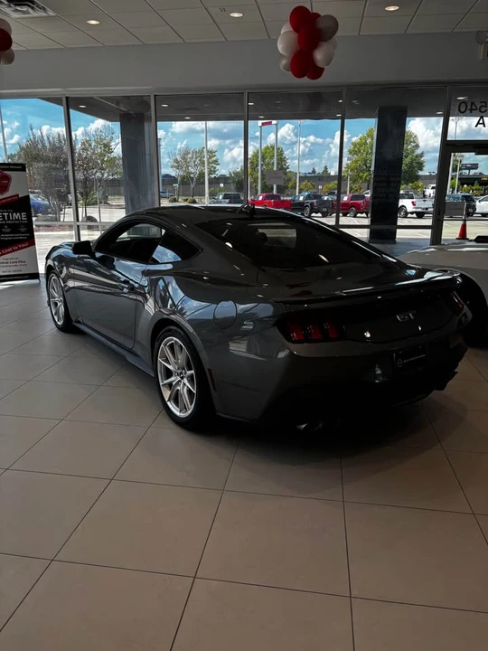 2025 Ford S650 Mustang - Image 6 of 12