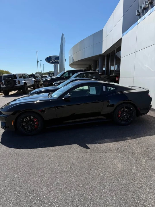 2025 Ford S650 Mustang - Image 4 of 5