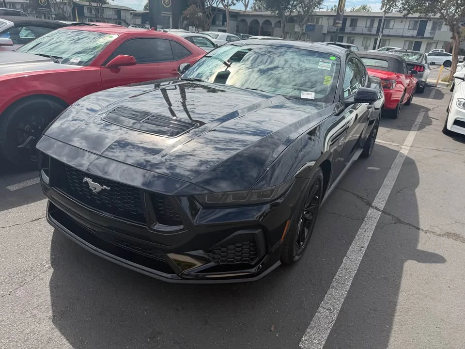 2025 Ford S650 Mustang - Image 2 of 5