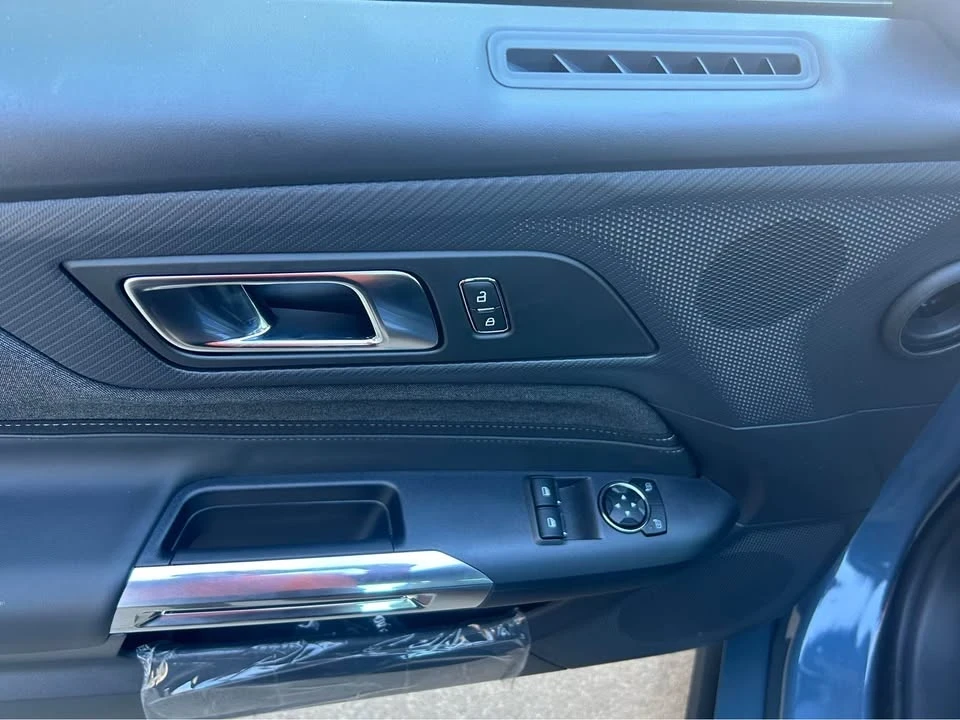 2025 Ford S650 Mustang - Image 5 of 11