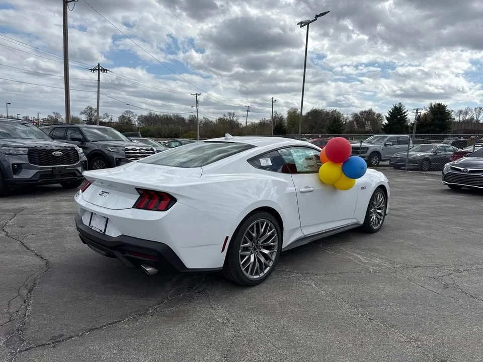 2025 Ford S650 Mustang - Image 4 of 20