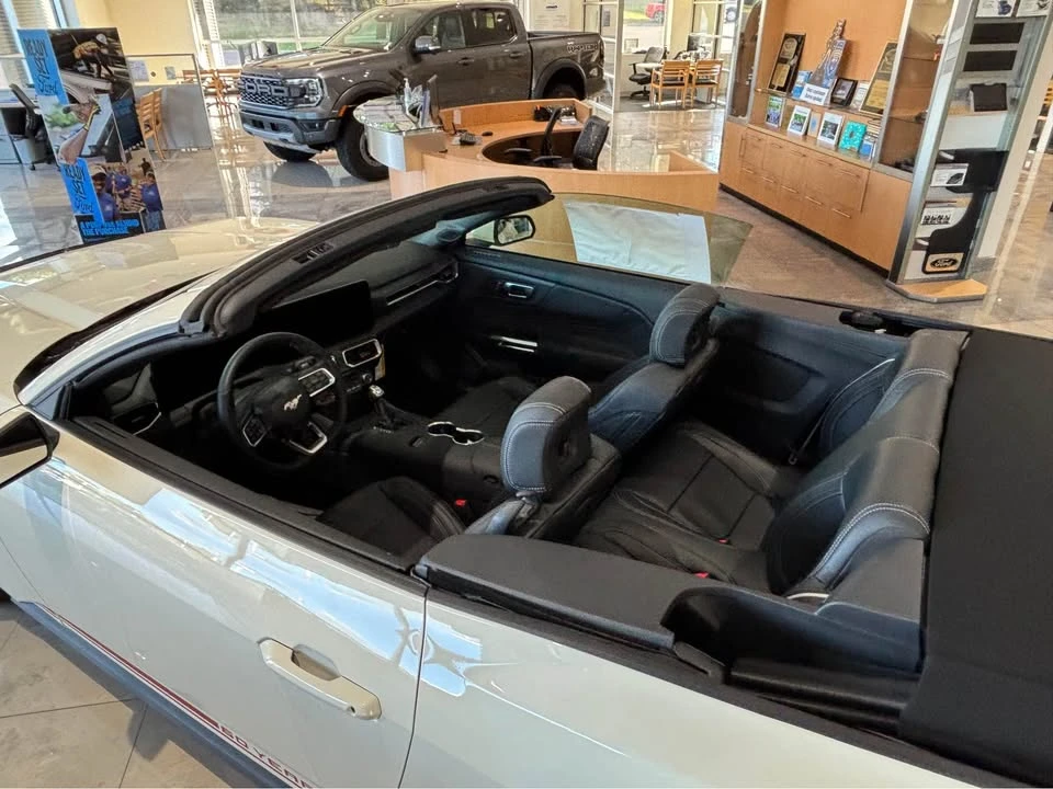 2025 Ford S650 Mustang - Image 6 of 8