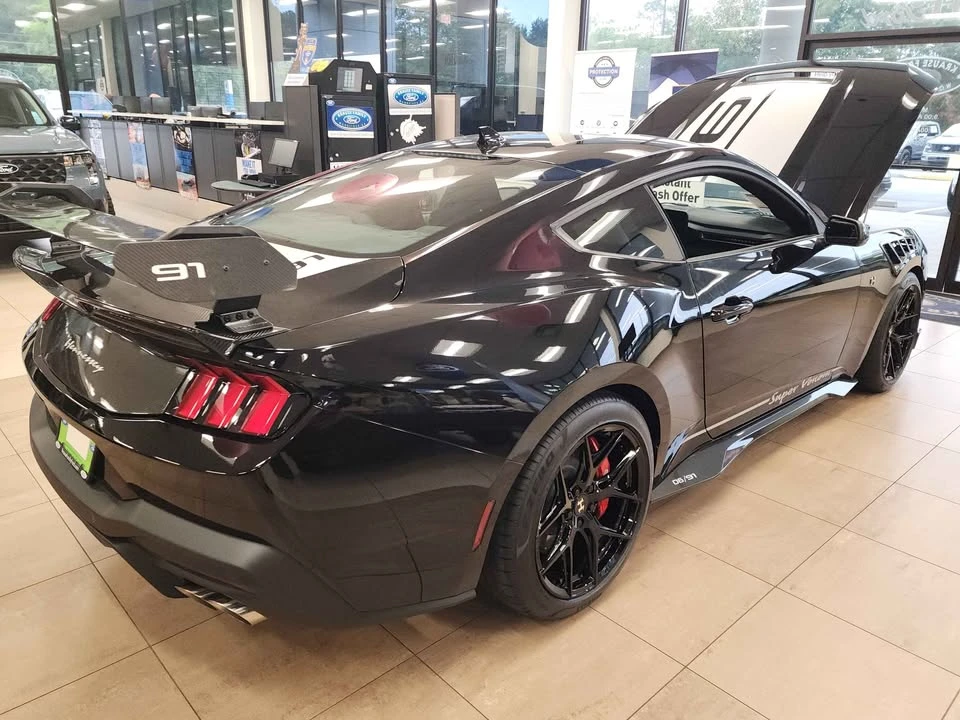 2025 Ford S650 Mustang - Image 10 of 20