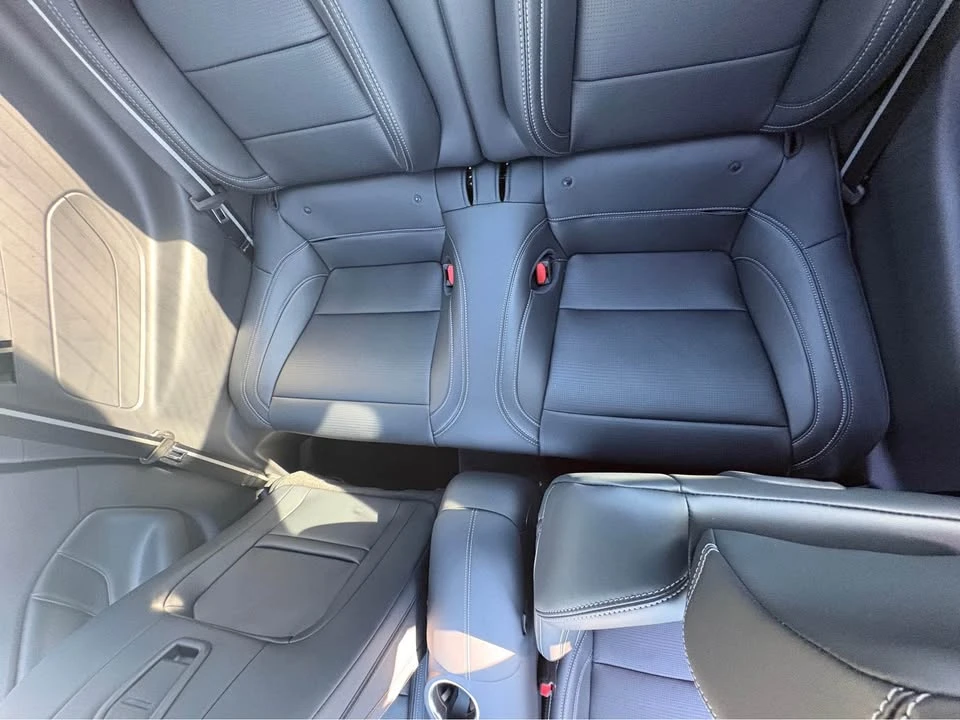 2025 Ford S650 Mustang - Image 8 of 9