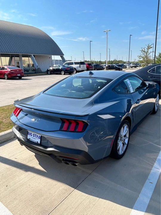 2025 Ford S650 Mustang - Image 2 of 3