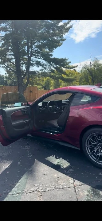 2025 Ford S650 Mustang - Image 9 of 14