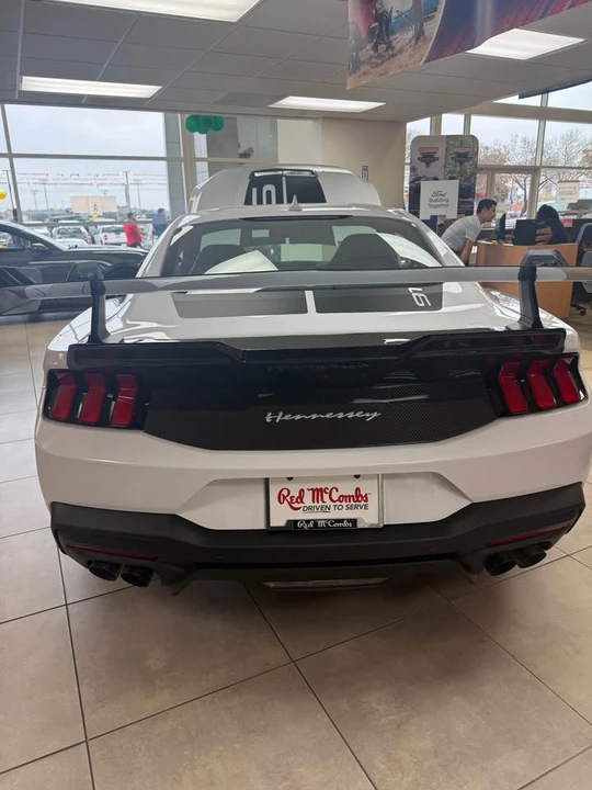 2025 Ford S650 Mustang - Image 2 of 6