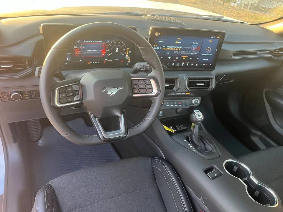 2025 Ford S650 Mustang - Image 4 of 5
