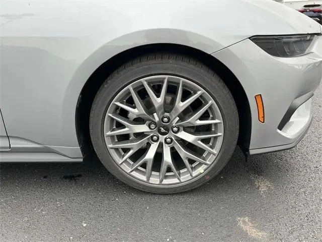 2025 Ford S650 Mustang - Image 9 of 20