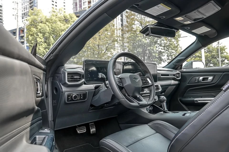 2025 Ford S650 Mustang - Image 8 of 19