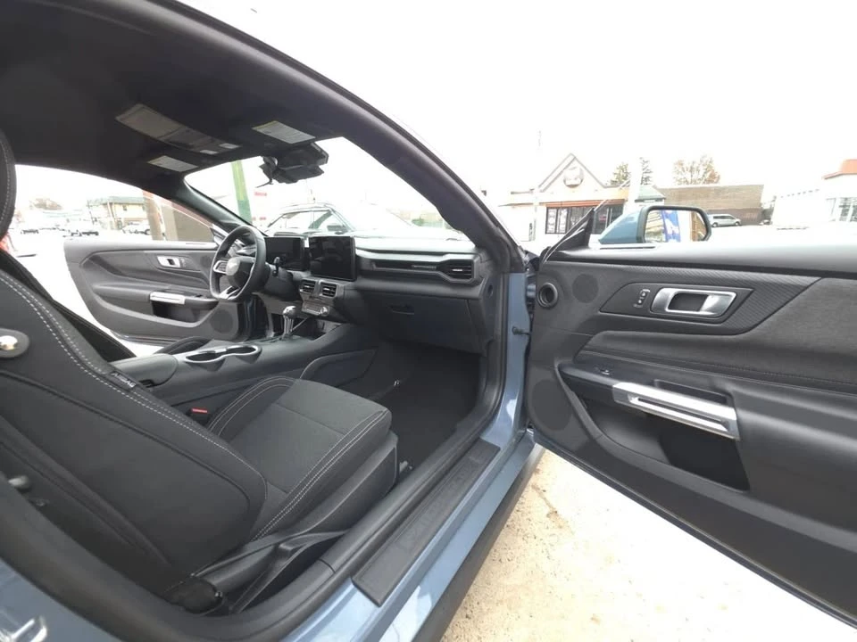 2025 Ford S650 Mustang - Image 6 of 11