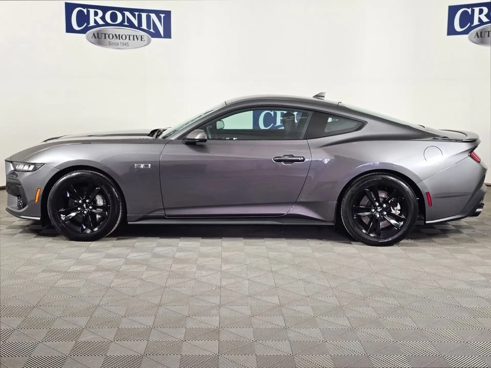 2025 Ford S650 Mustang - Image 2 of 19