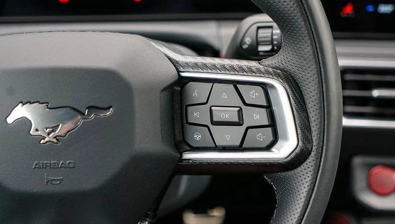 2025 Ford S650 Mustang - Image 14 of 18