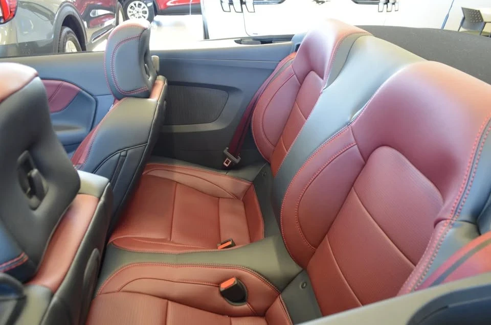 2025 Ford S650 Mustang - Image 12 of 13