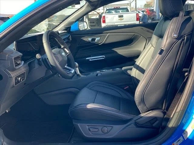 2025 Ford S650 Mustang - Image 8 of 13