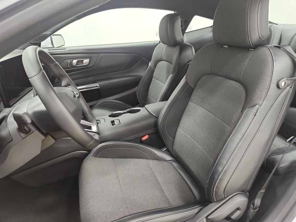 2025 Ford S650 Mustang - Image 7 of 11