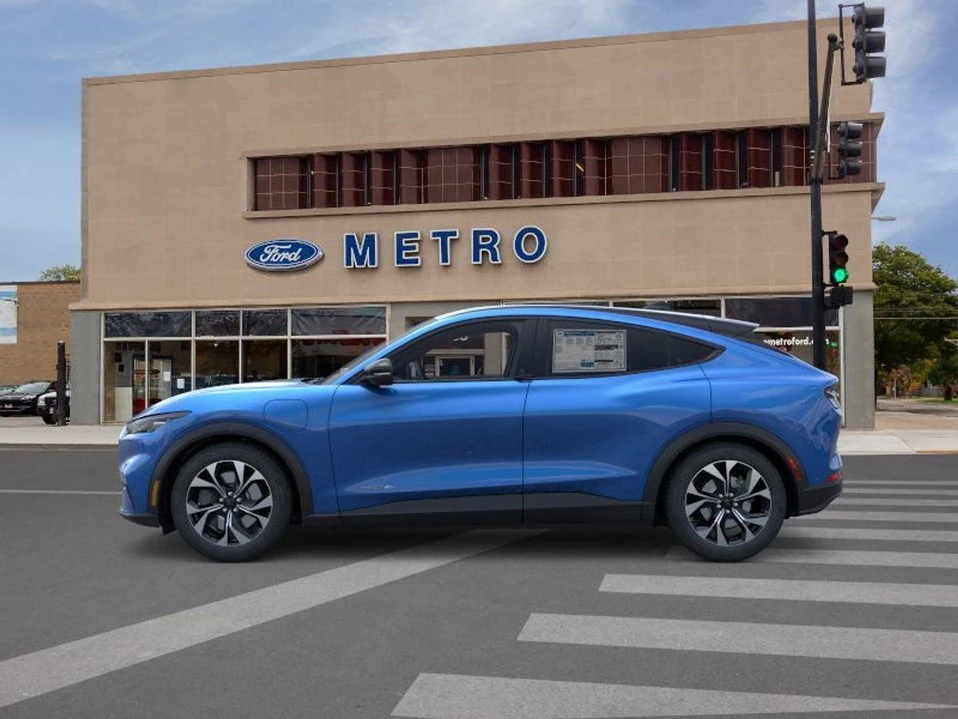 2025 Ford Mustang Mach-E - Image 4 of 20