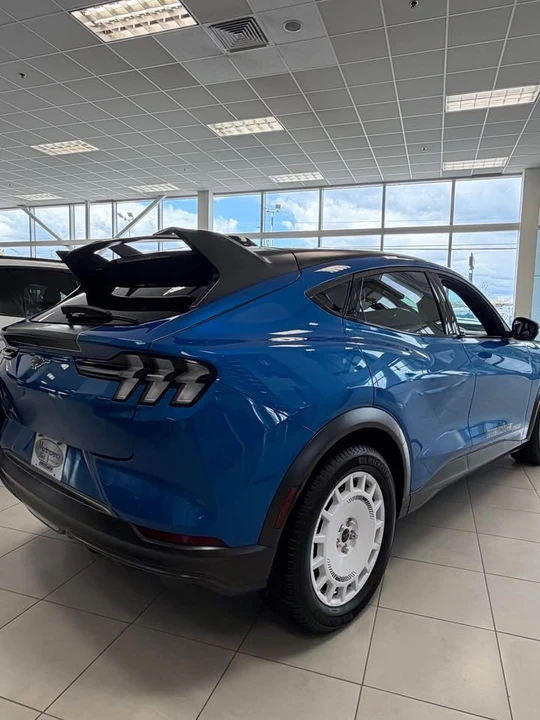 2025 Ford Mustang Mach-E - Image 5 of 7