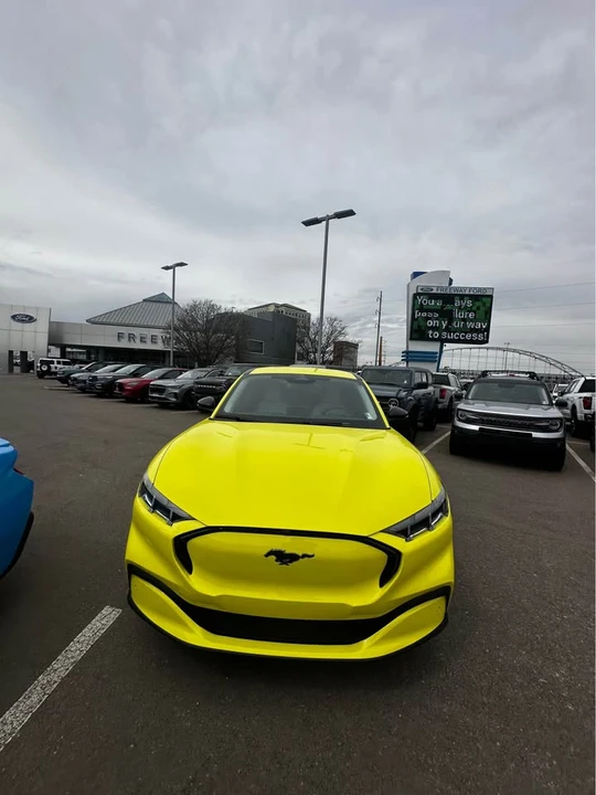 2025 Ford Mustang Mach-E - Image 2 of 9