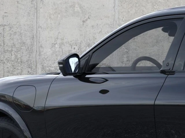 2025 Ford Mustang Mach-E - Image 19 of 20