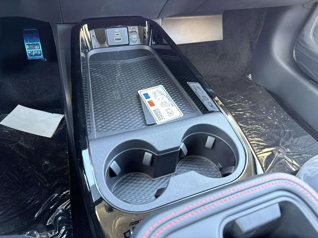 2025 Ford Mustang Mach-E - Image 9 of 11