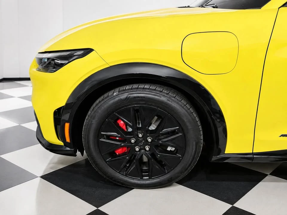 2025 Ford Mustang Mach-E - Image 3 of 4
