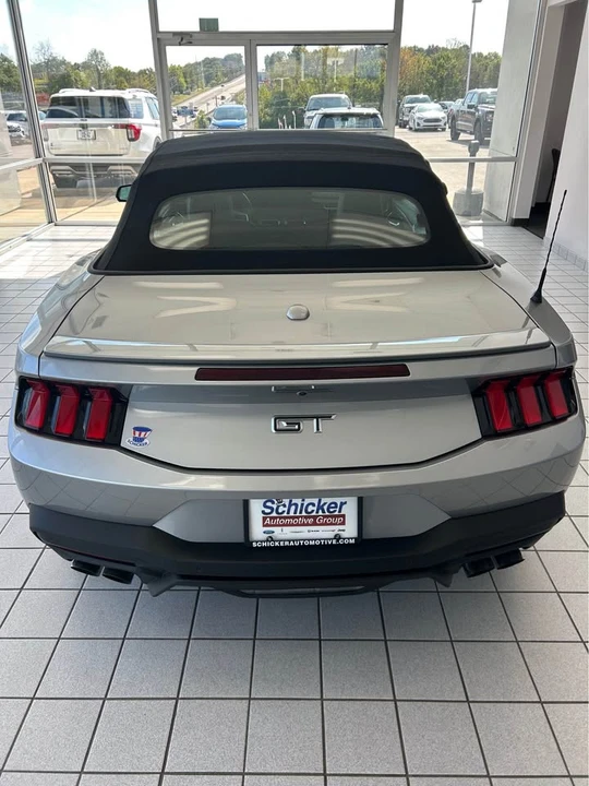 2025 Ford S650 Mustang - Image 8 of 17