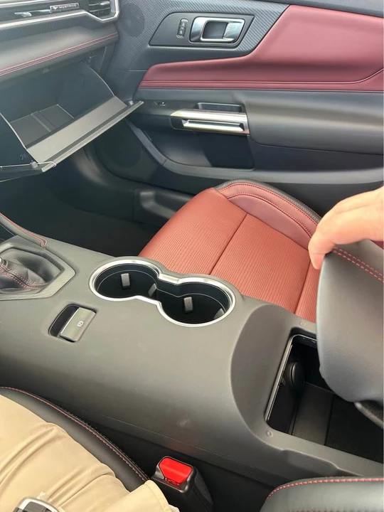 2025 Ford S650 Mustang - Image 16 of 17