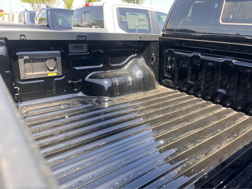 2025 Ford Ranger Raptor 5th Gen - Image 5 of 10