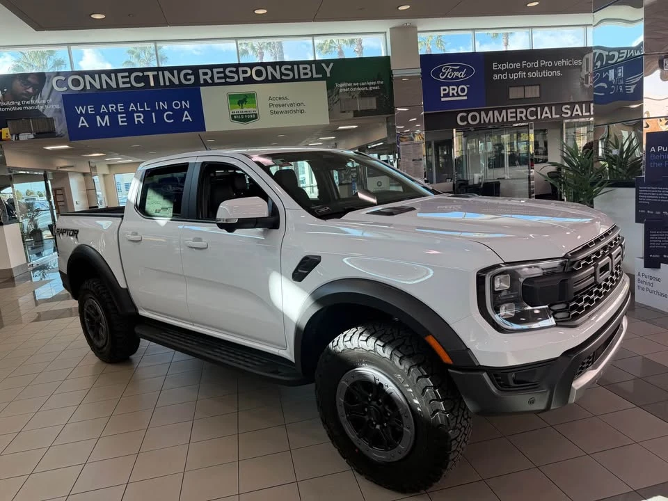 2025 Ford Ranger Raptor 5th Gen - Image 3 of 7