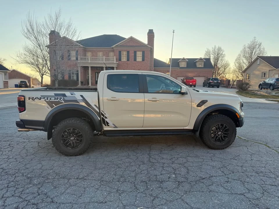 2025 Ford Ranger Raptor 5th Gen - Image 4 of 13