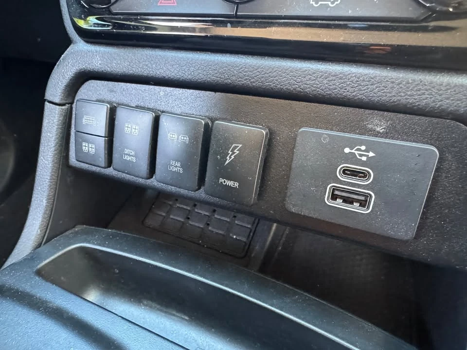 2025 Ford Ranger 5th Gen - Image 16 of 18