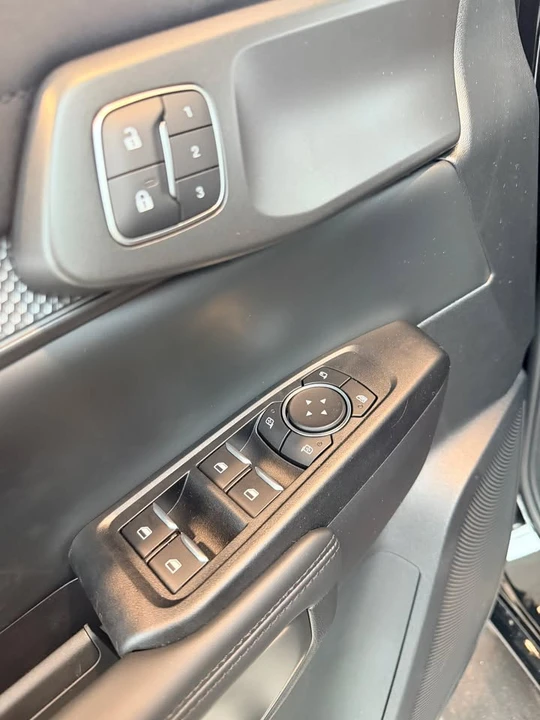 2025 Ford Ranger Raptor 5th Gen - Image 19 of 20