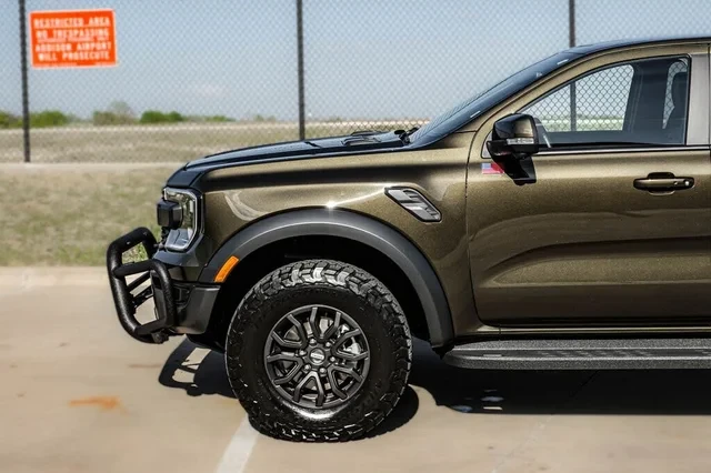 2025 Ford Ranger Raptor 5th Gen - Image 13 of 17